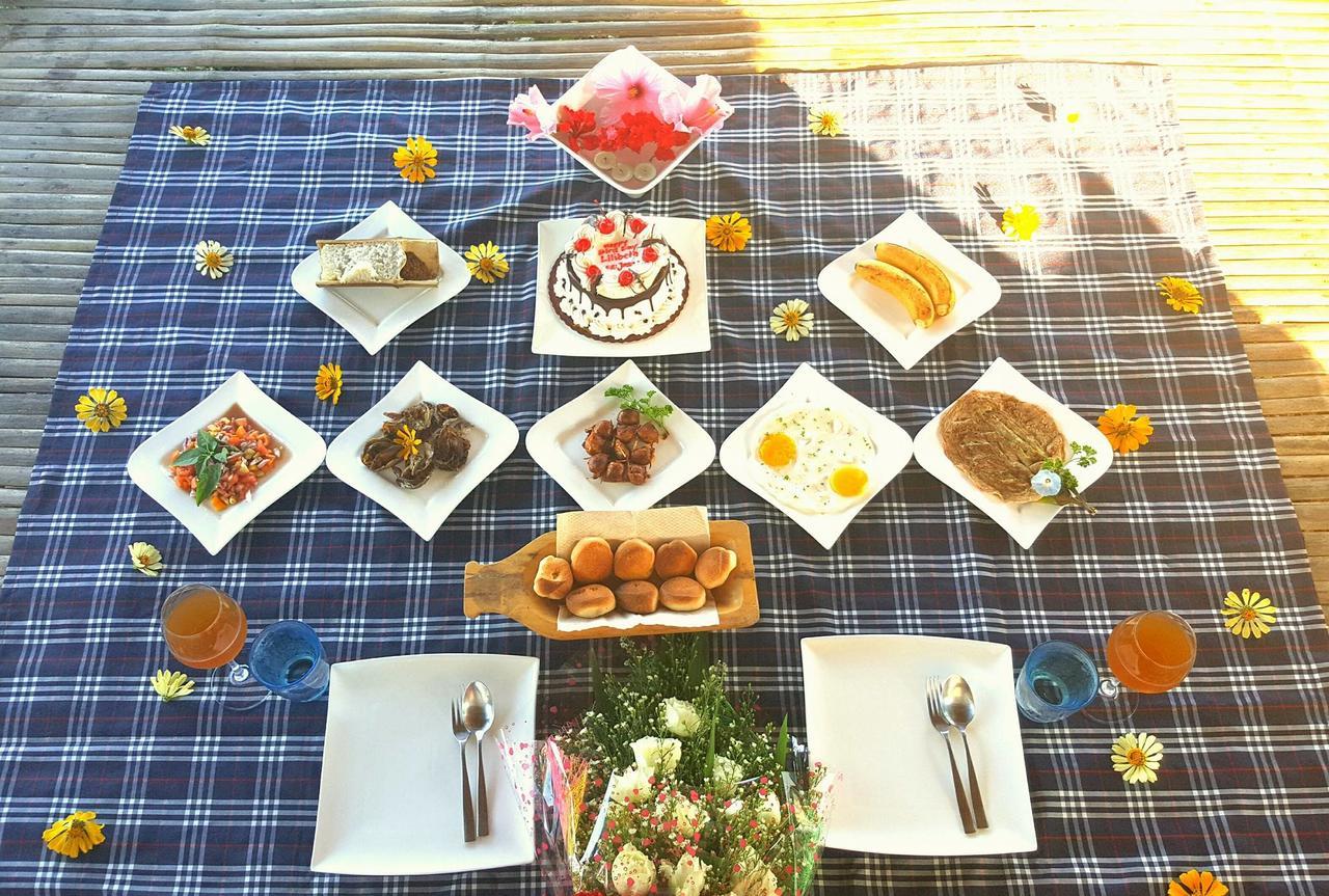 Birdland Beach Club Bolinao Luaran gambar