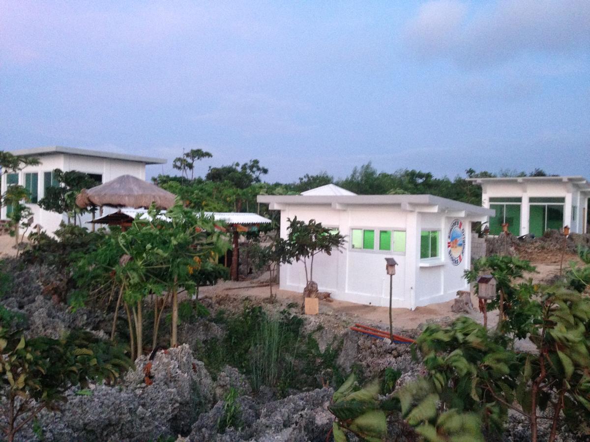 Birdland Beach Club Bolinao Luaran gambar